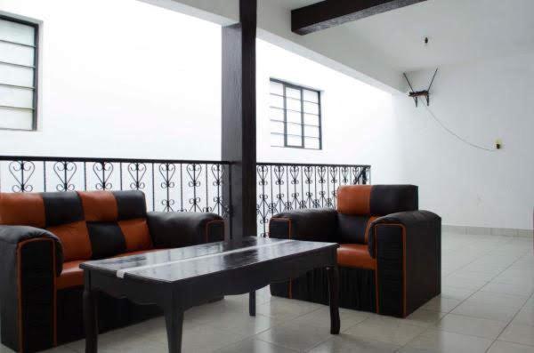 Hotel Tivoli San Cristobal de las Casas Exterior photo